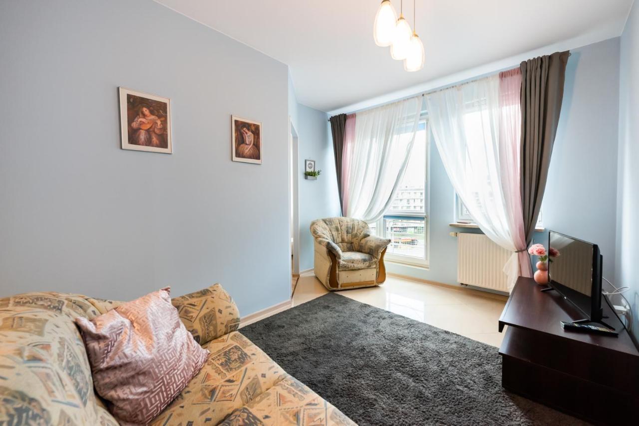 Wola Pleasure Place Apartment Varşovia Exterior foto