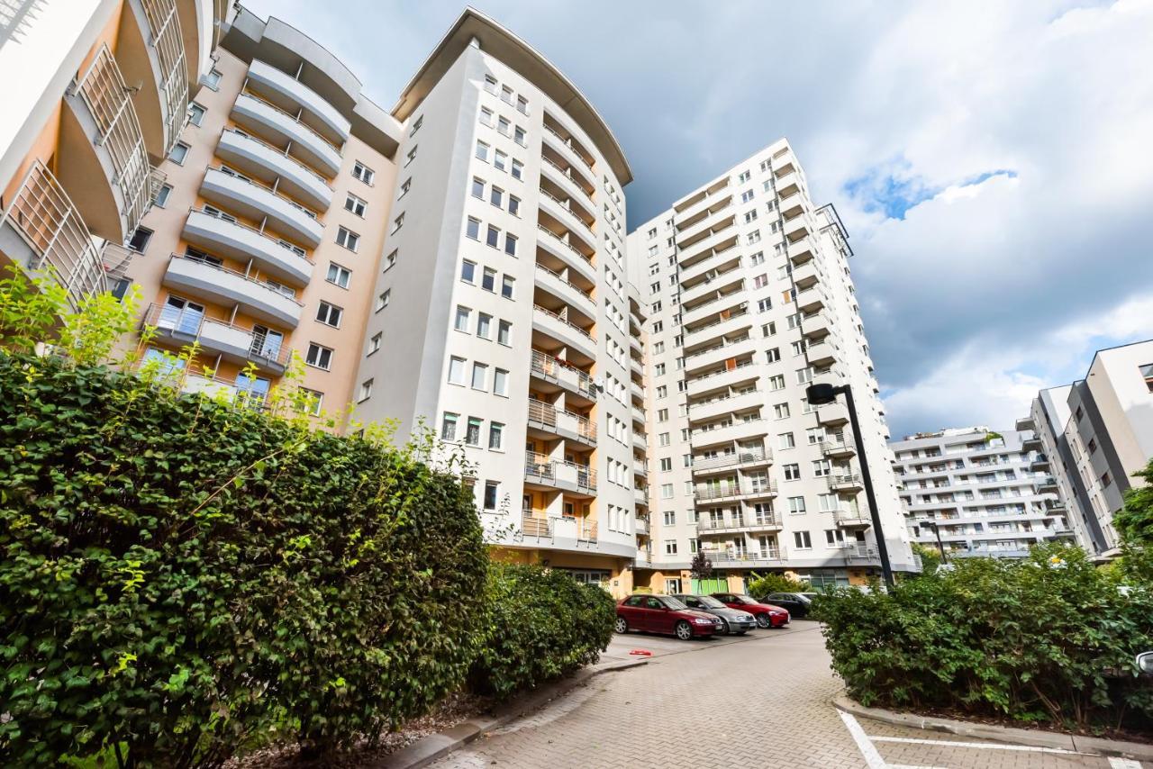 Wola Pleasure Place Apartment Varşovia Exterior foto